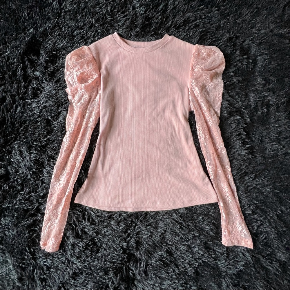 Cotton Candy Pink Top w/ Lace Shoulder Puff Sleves